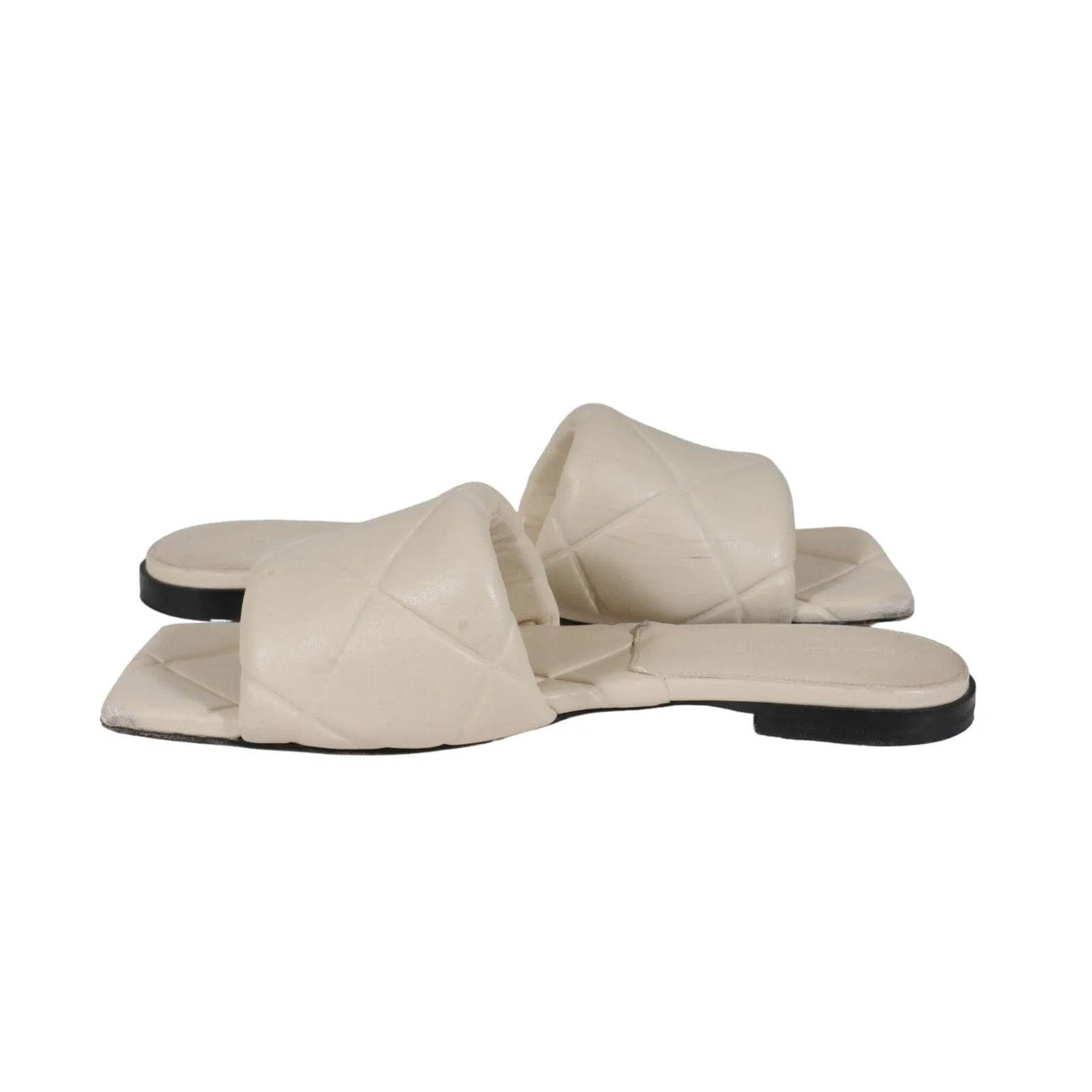 Bottega Veneta Women Intrecciato Lido Sandal White  Leather Flats