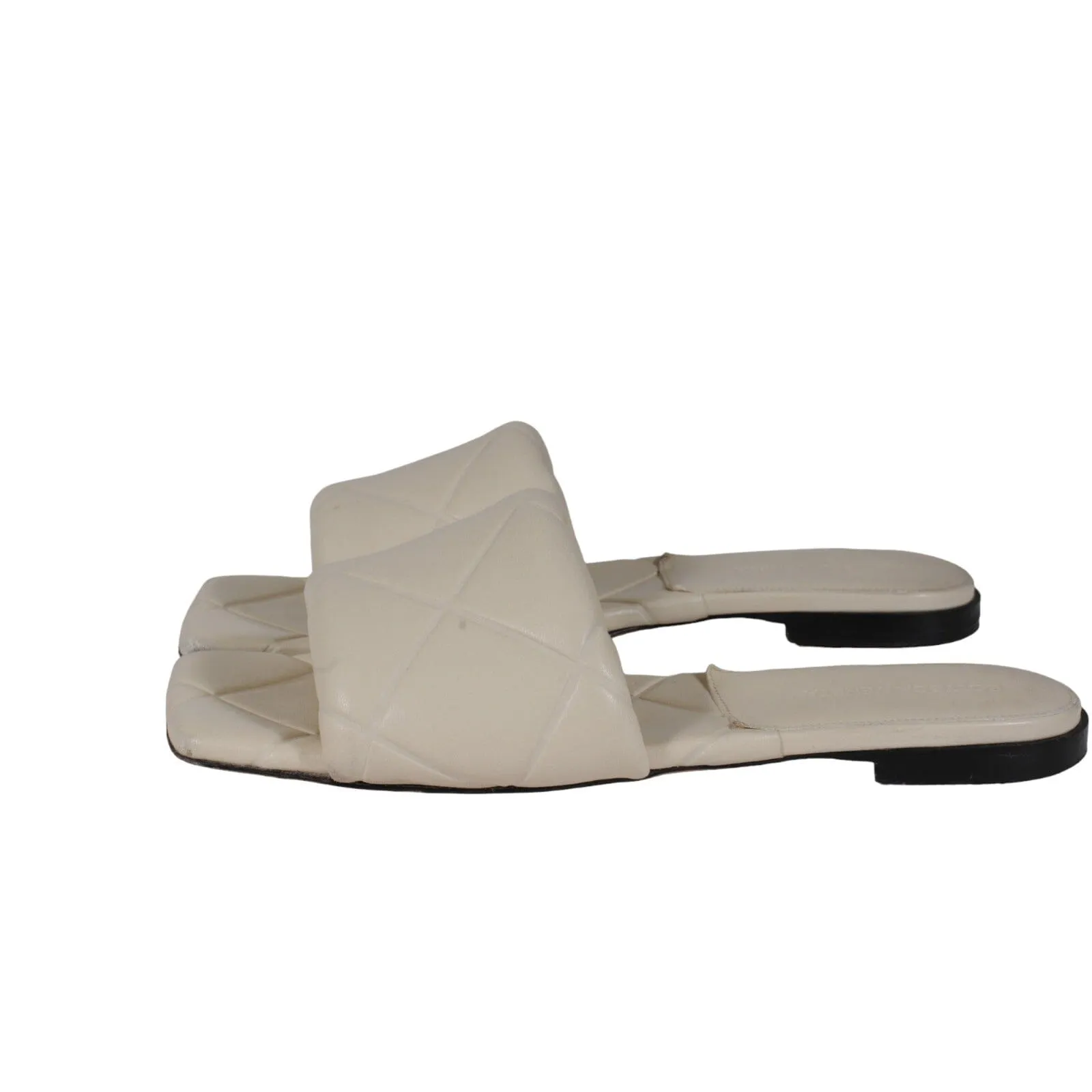 Bottega Veneta Women Intrecciato Lido Sandal White  Leather Flats