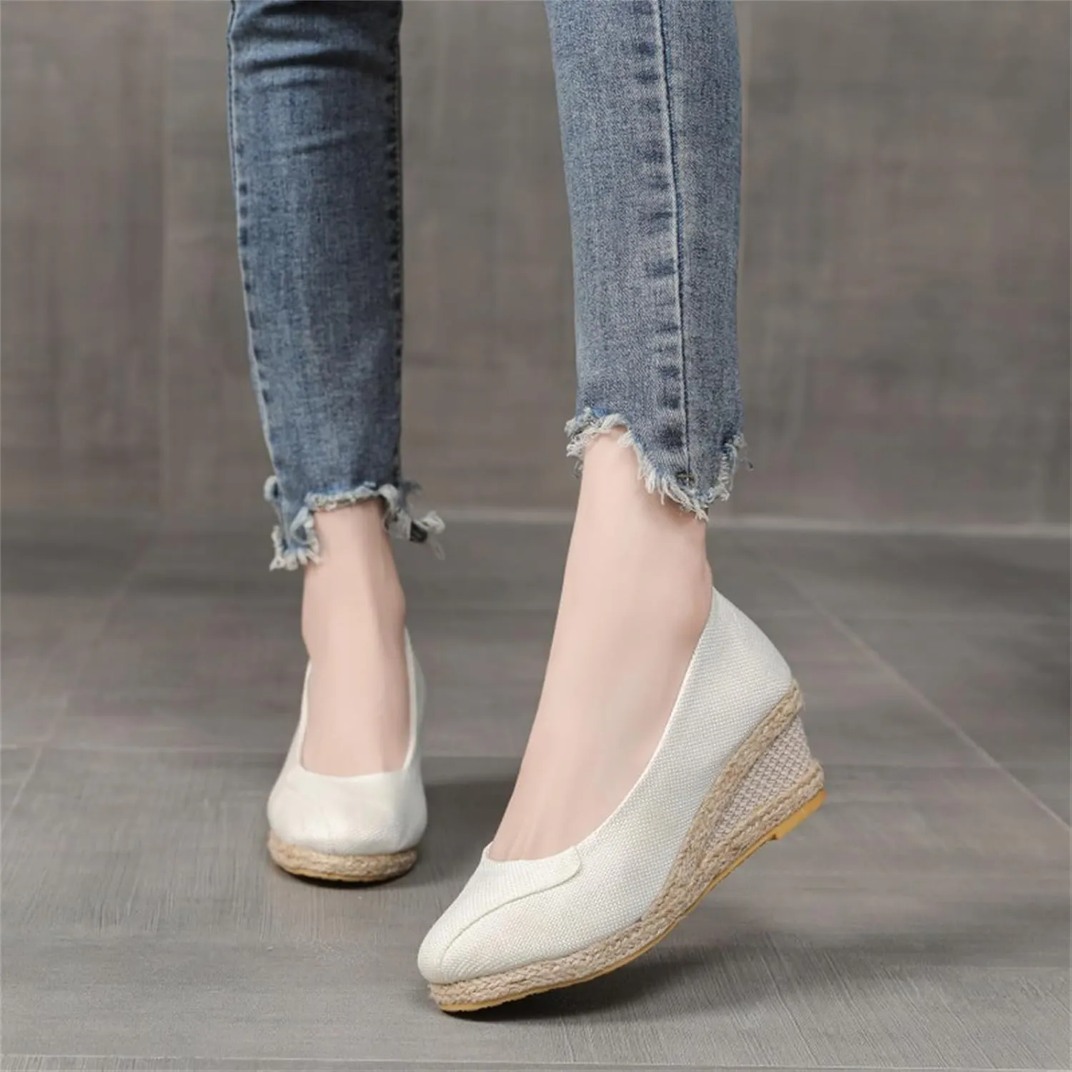 Espadrilles Wedges for Women Platform Sandals Closed Toe Comfortable Wedge Pumps Shoes, Breathable Slip On Woven Wedges Fashion Elegant Espadrille Platform Sandals