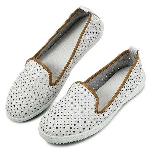 Hollow Out Soft Leather Flat Loafers Breathable  Driving Slip-ons