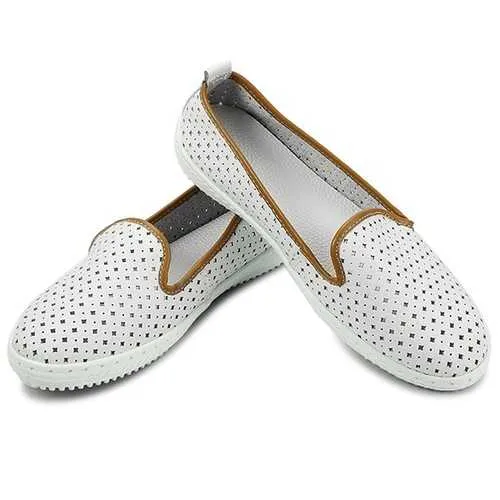 Hollow Out Soft Leather Flat Loafers Breathable  Driving Slip-ons