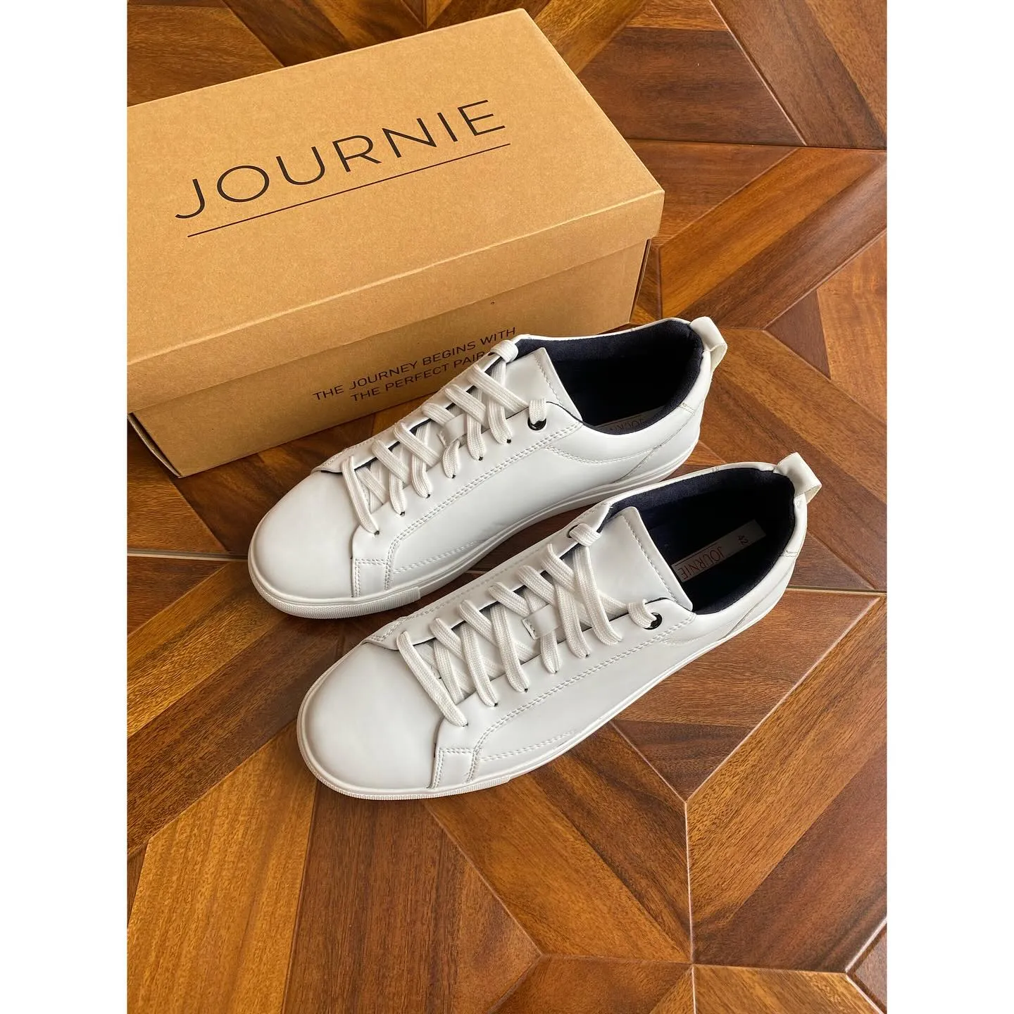 Journie Sneakers - White