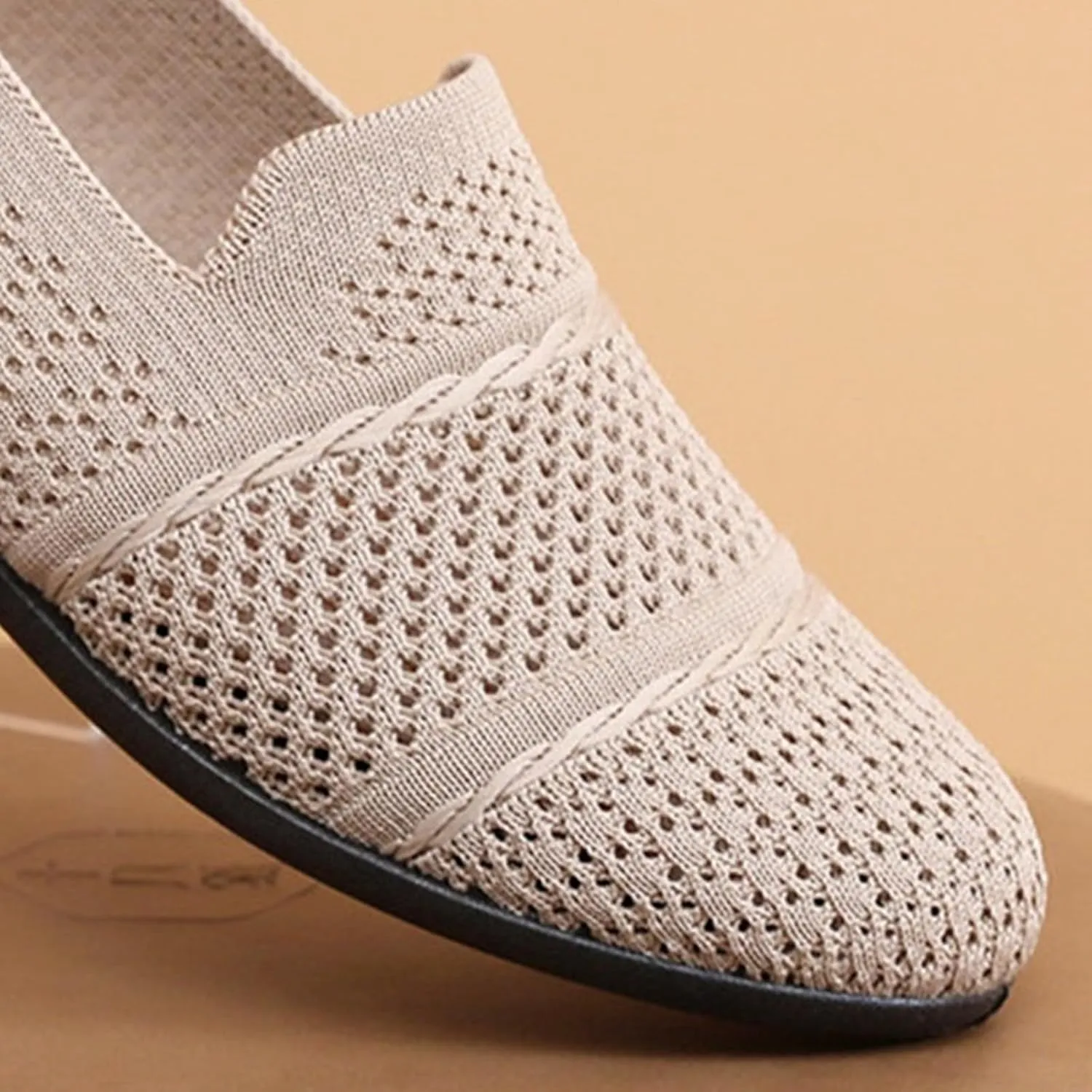 Women's Low Heel Casual Shoes Soft Sole Slip On Loafers Comfortable Wide Width Orthopedic Sneakers Breathable Lightweight Work Shoes