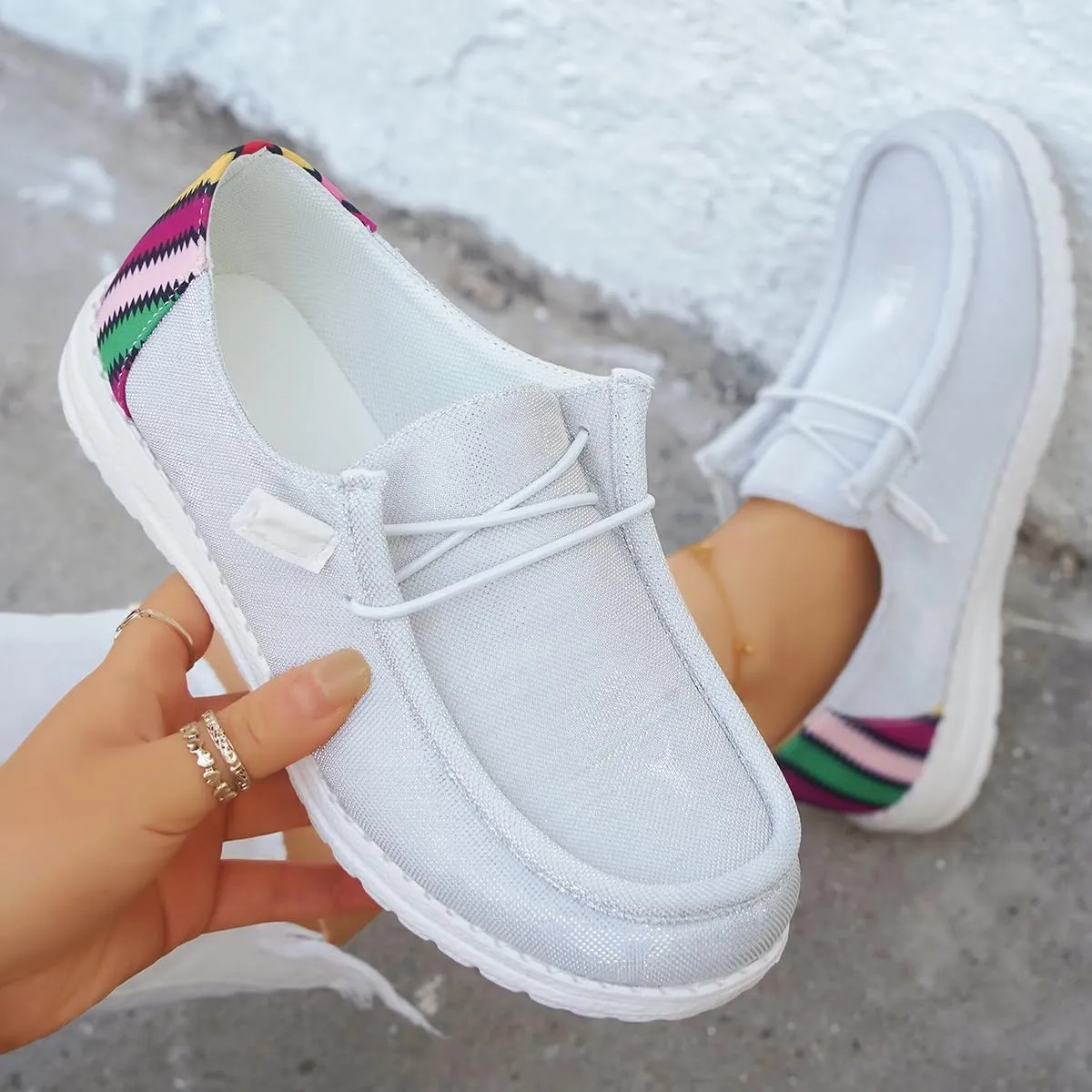 Women's Solid Color Canvas Loafers Lightweight Lace-Up Comfortable Walking Flats
